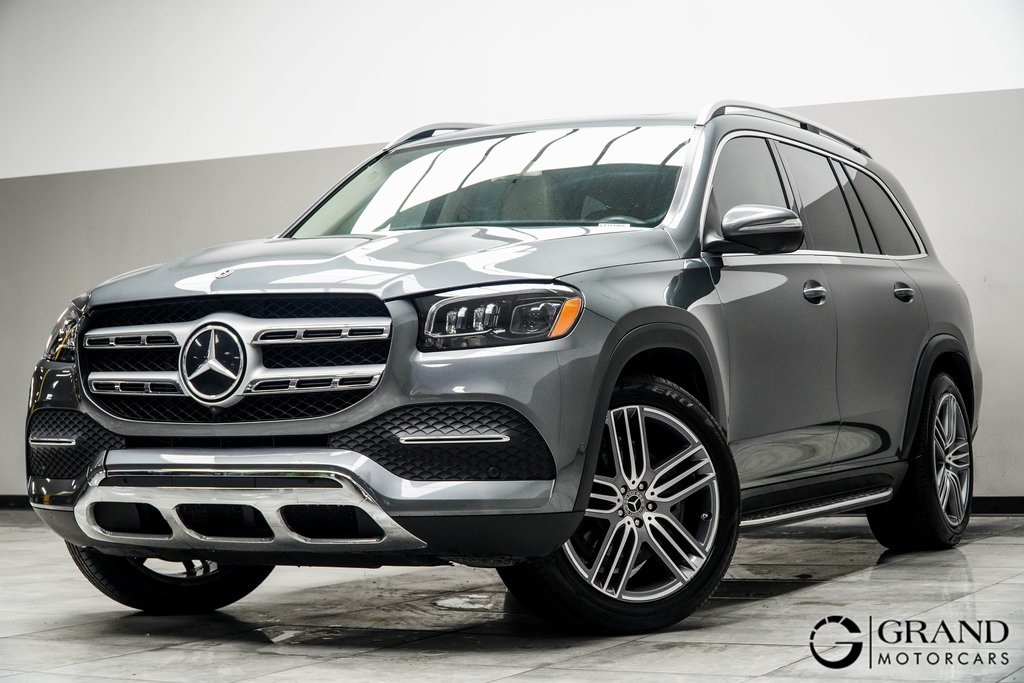 Vehicle image 2 of 39