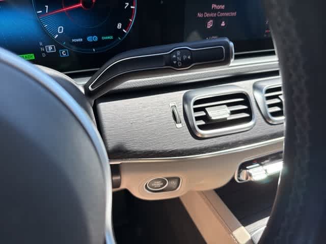 Vehicle image 20 of 39