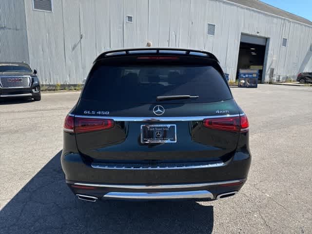 Vehicle image 6 of 39