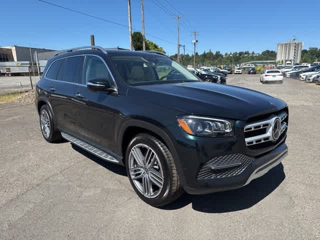 Vehicle image 3 of 39