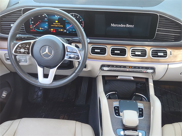 Vehicle image 15 of 33