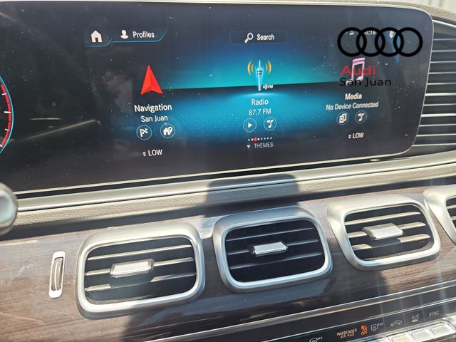 Vehicle image 23 of 39
