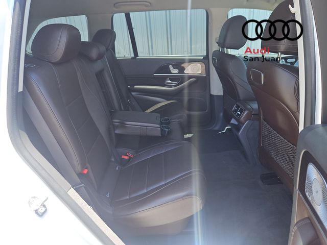 Vehicle image 17 of 39