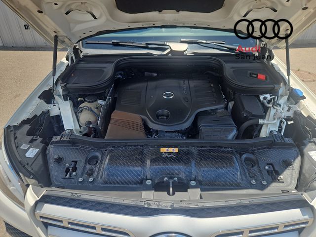 Vehicle image 15 of 39