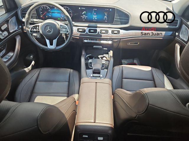 Vehicle image 10 of 39
