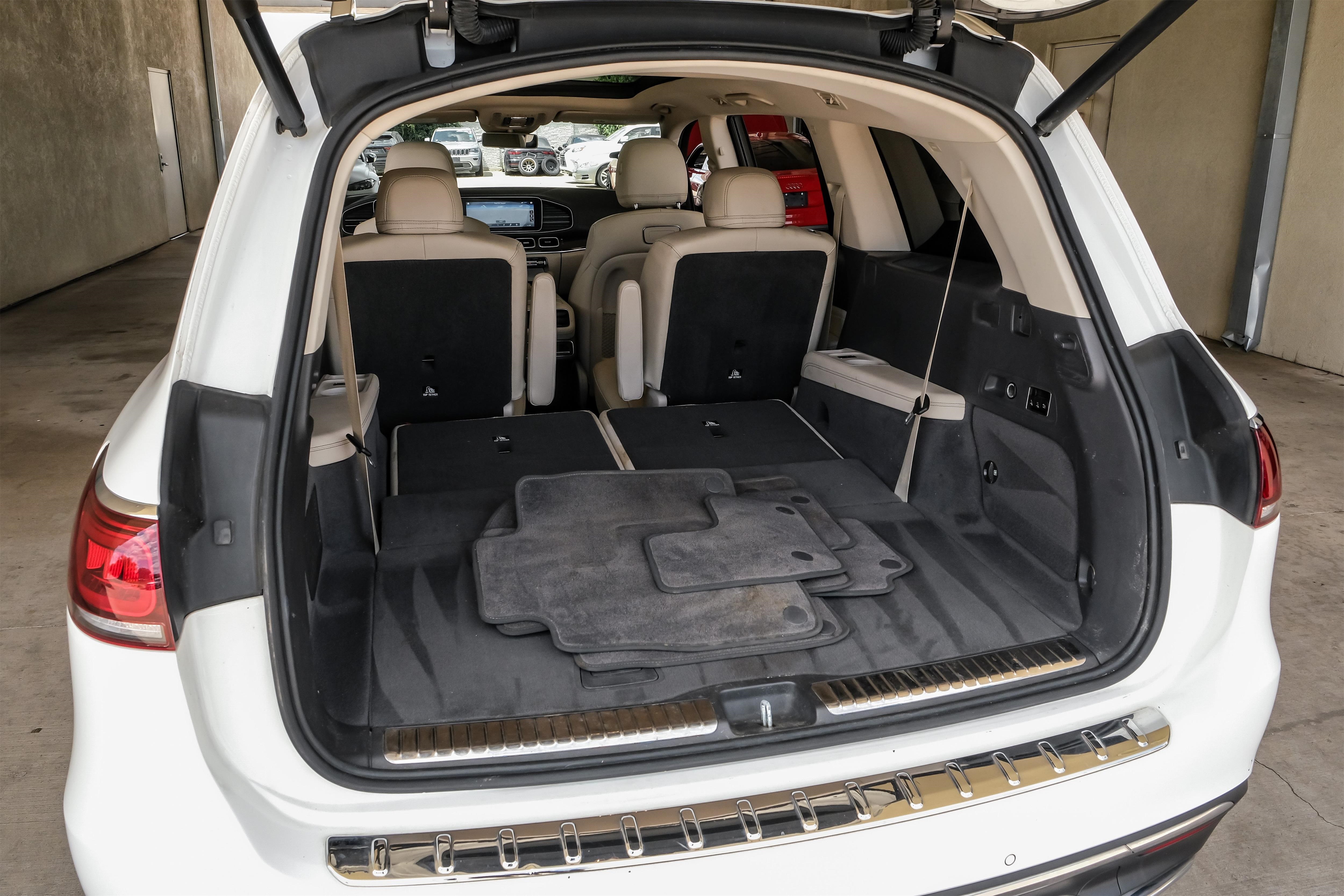 Vehicle image 17 of 85