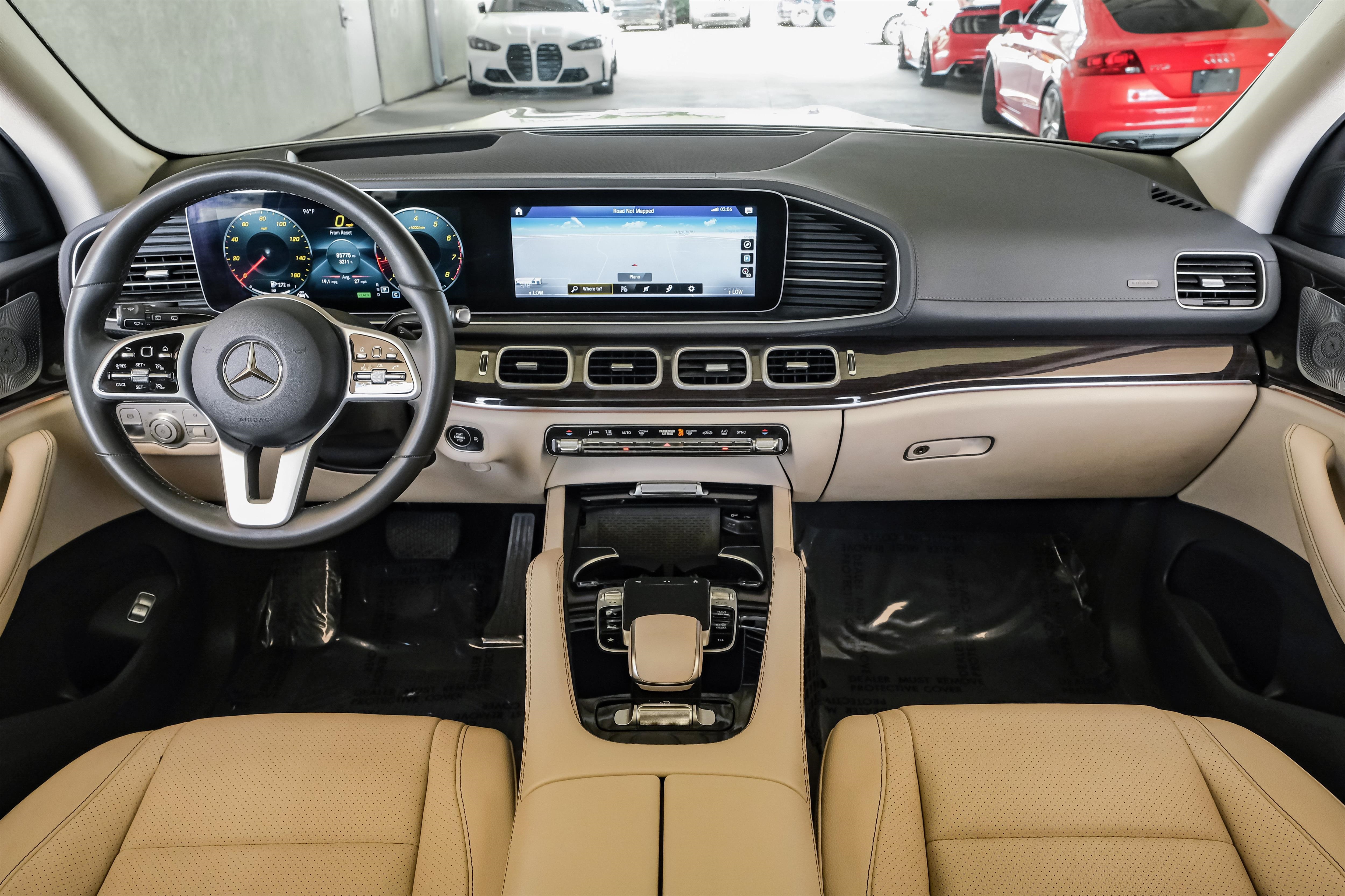 Vehicle image 29 of 85