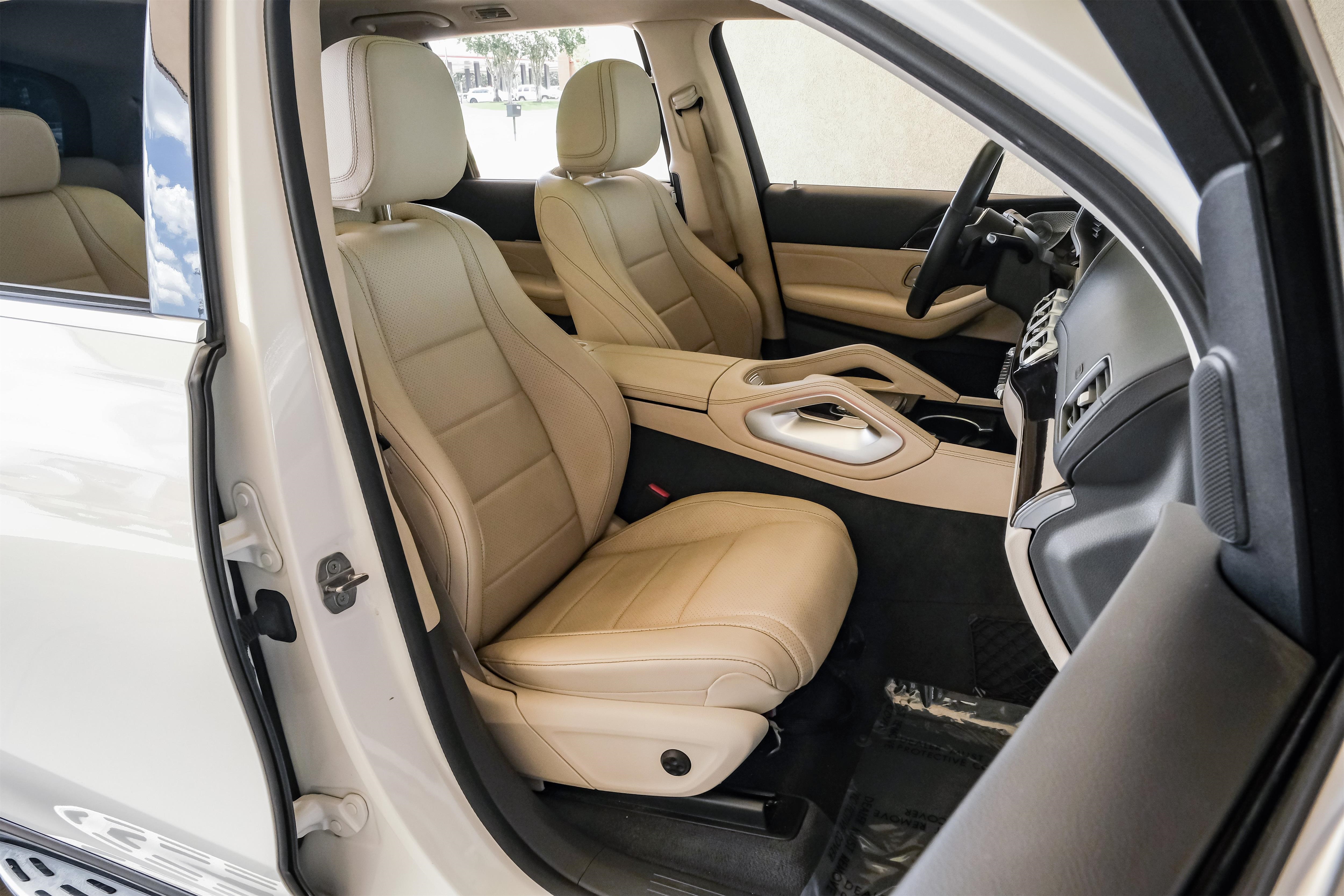 Vehicle image 22 of 85