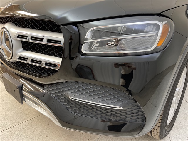 Vehicle image 12 of 25
