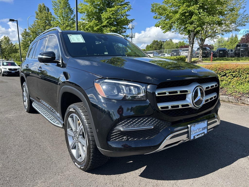 Vehicle image 3 of 34