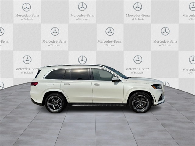 Vehicle image 4 of 27