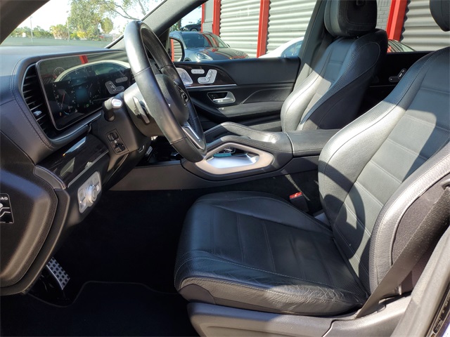 Vehicle image 14 of 39