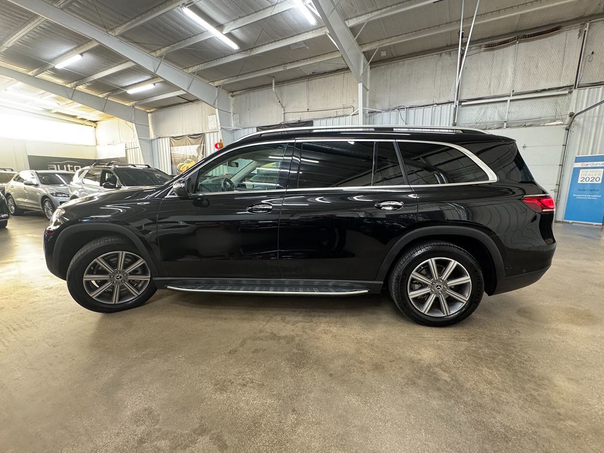 Vehicle image 6 of 49