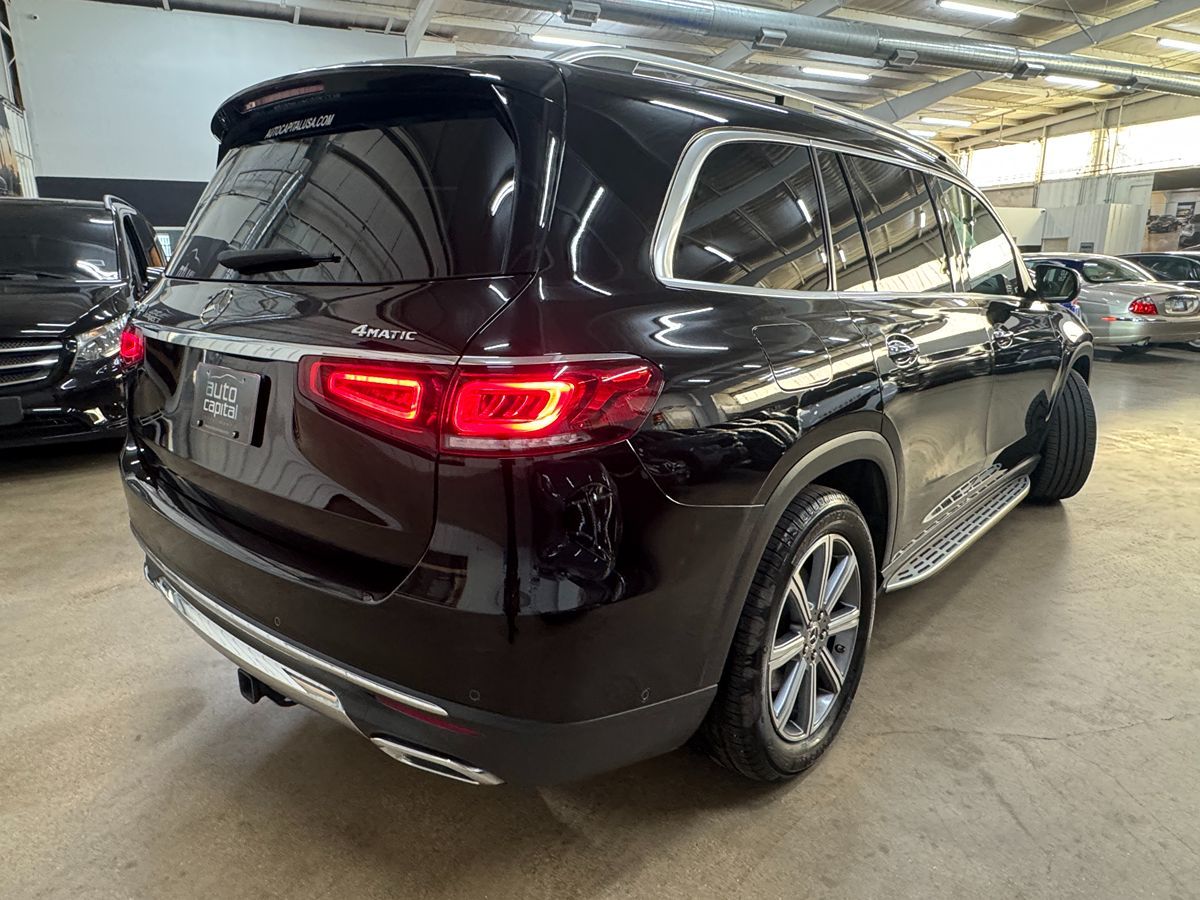 Vehicle image 5 of 49
