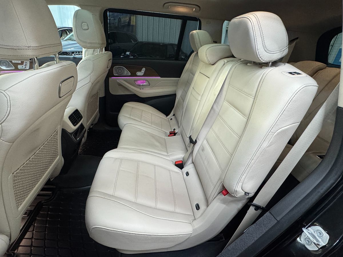 Vehicle image 12 of 49