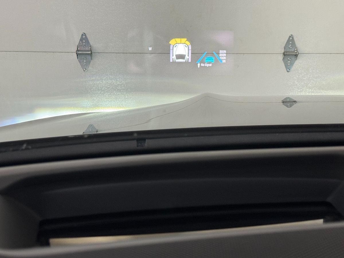 Vehicle image 23 of 49