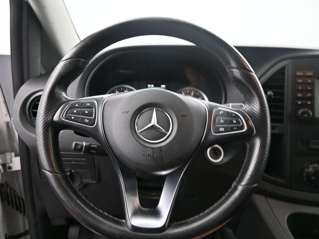 Vehicle image 55 of 58