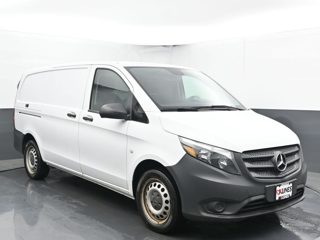 Vehicle image 12 of 58