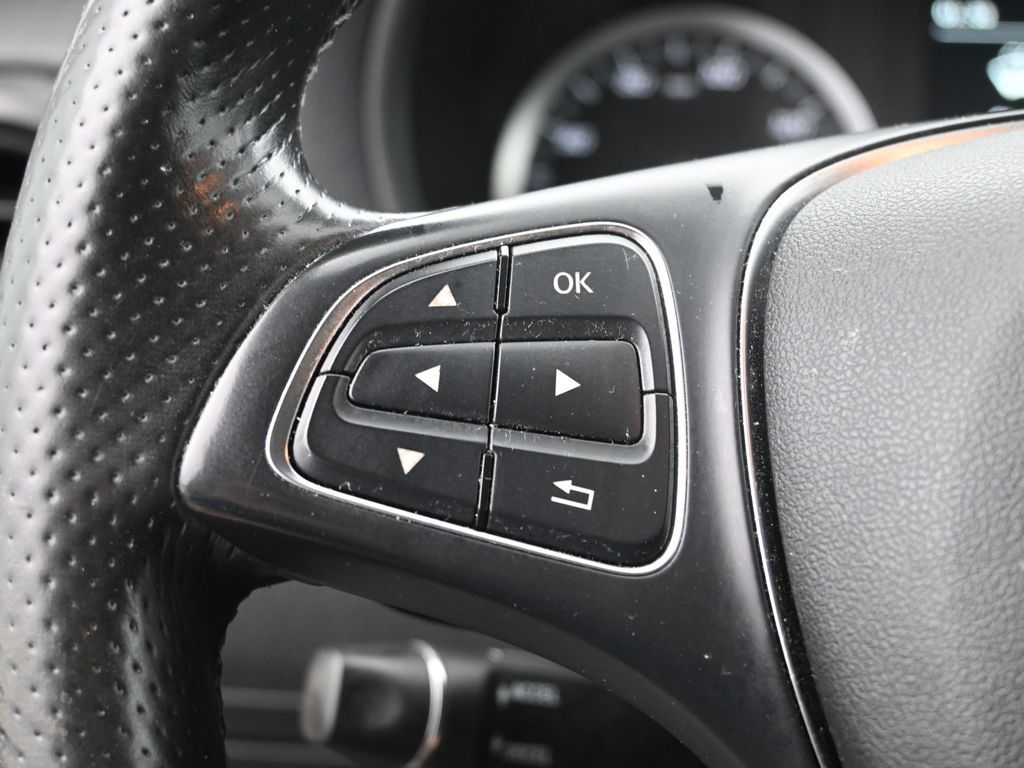 Vehicle image 49 of 58