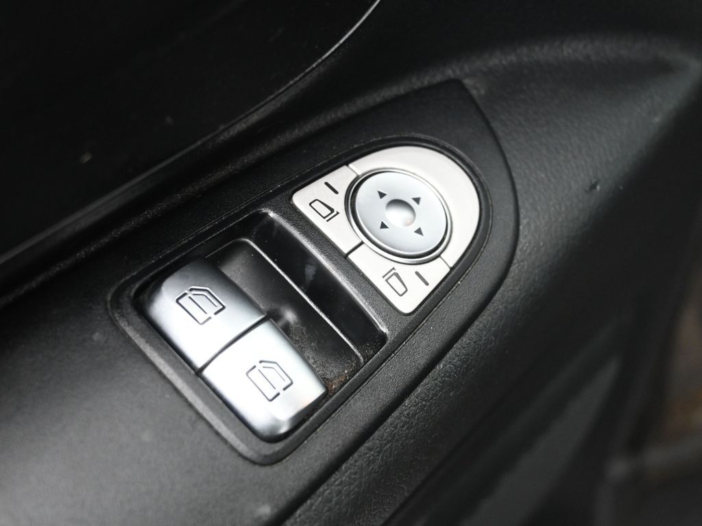 Vehicle image 54 of 58