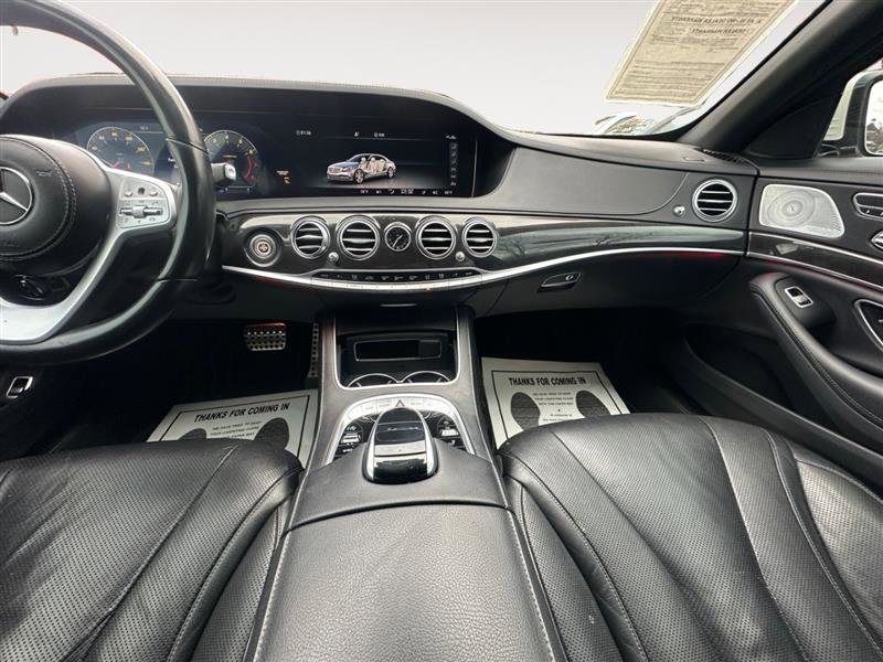 Vehicle image 12 of 15