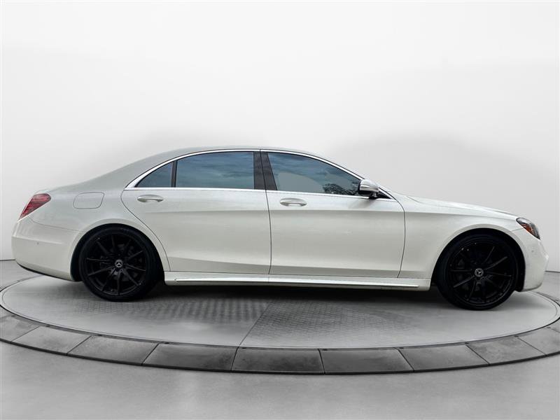 Vehicle image 4 of 15