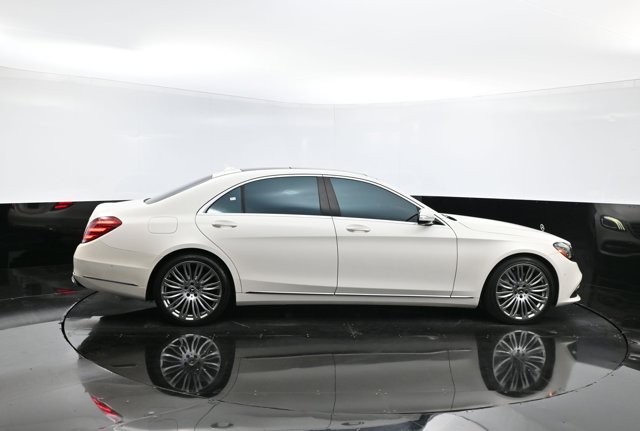 Vehicle image 14 of 41