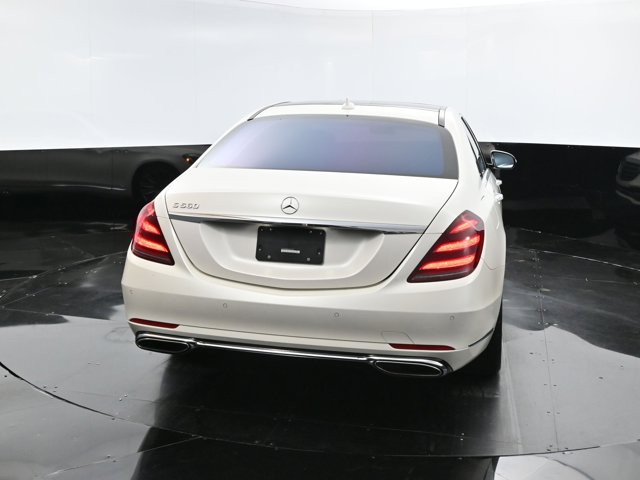Vehicle image 22 of 41