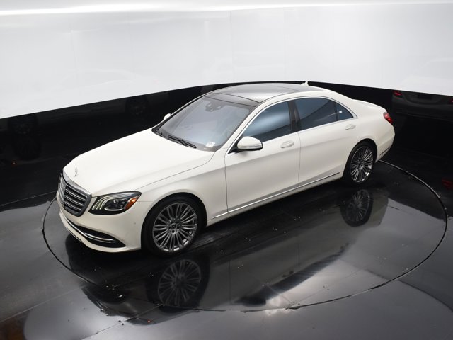 Vehicle image 2 of 41