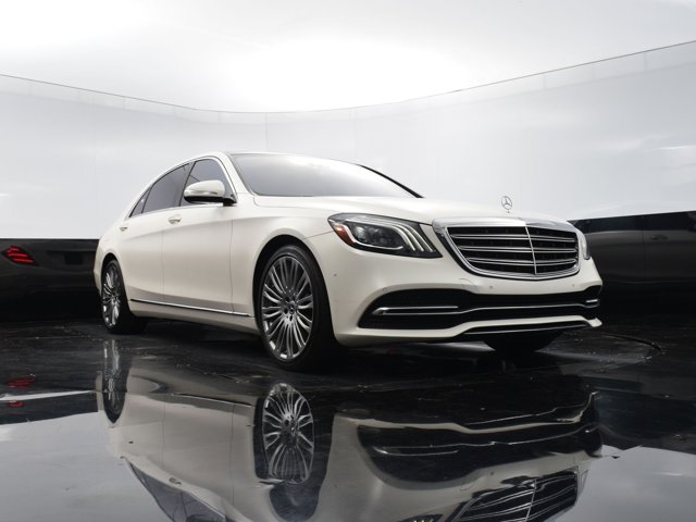 Vehicle image 10 of 41