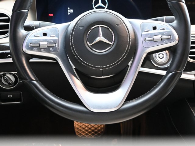 Vehicle image 32 of 41