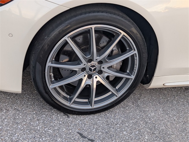 Vehicle image 7 of 27