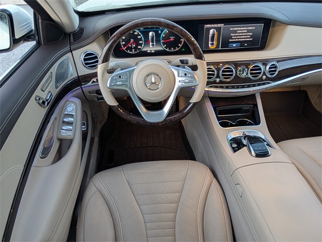 Vehicle image 14 of 27