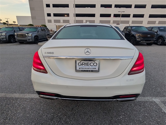 Vehicle image 23 of 27