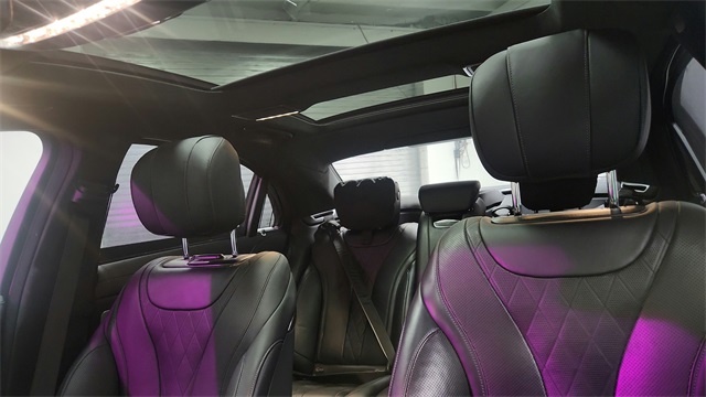 Vehicle image 16 of 34