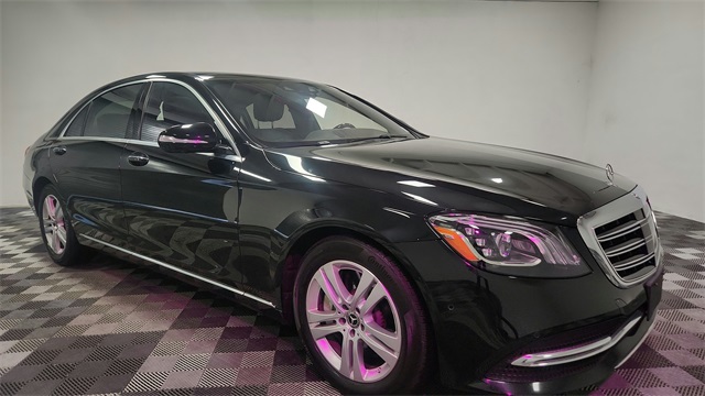 Vehicle image 2 of 34