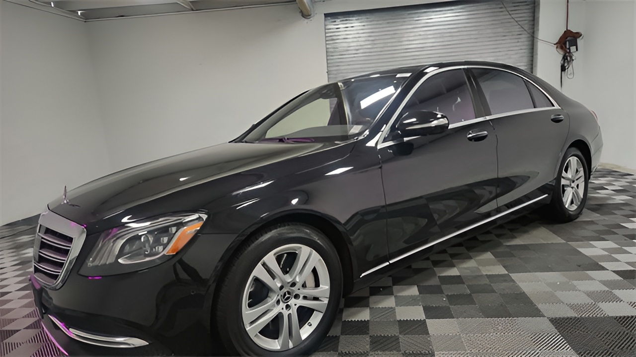 Vehicle image 27 of 34