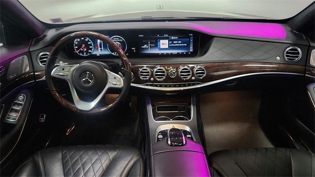 Vehicle image 19 of 34