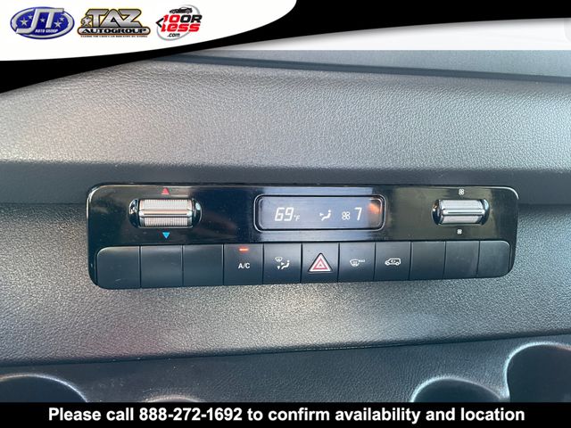 Vehicle image 13 of 16