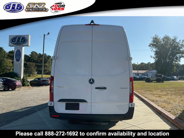 Vehicle image 6 of 16