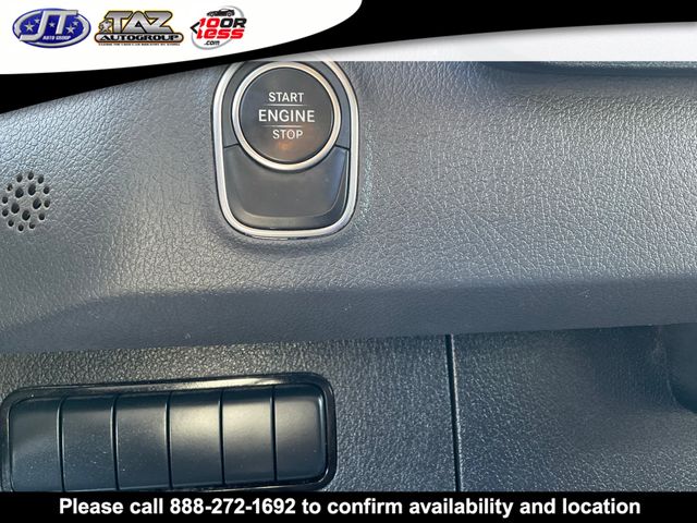 Vehicle image 14 of 16