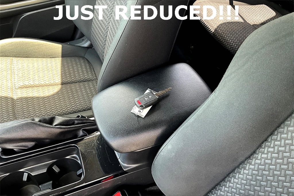 Vehicle image 13 of 35