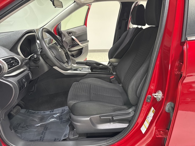 Vehicle image 18 of 37