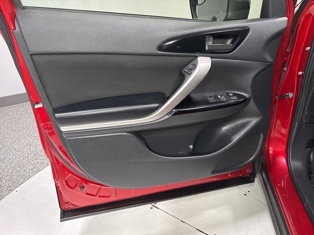 Vehicle image 15 of 37