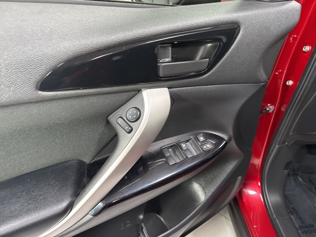 Vehicle image 16 of 37