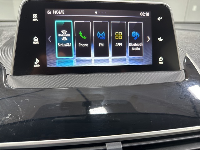 Vehicle image 24 of 37