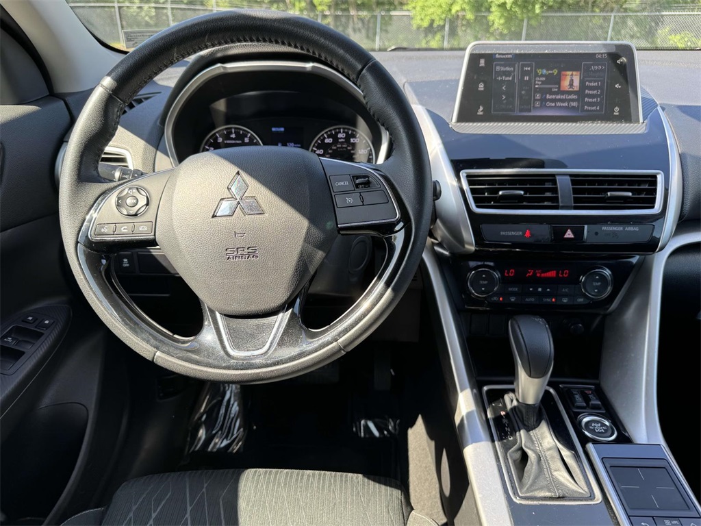 Vehicle image 14 of 31