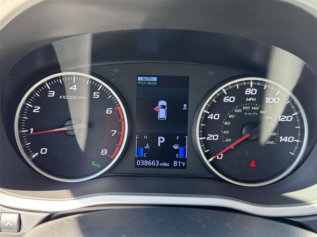 Vehicle image 15 of 31