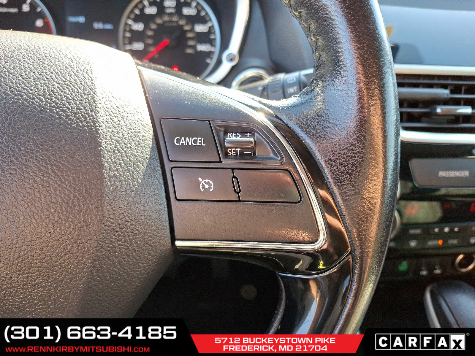 Vehicle image 21 of 33