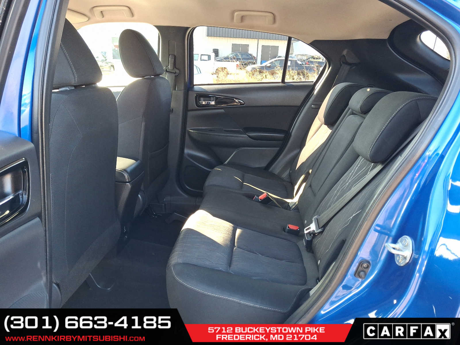 Vehicle image 10 of 33